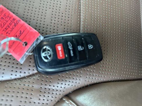 Used 2023 Toyota Tundra 1794 Edition image 34