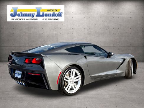 Used 2016 Chevrolet Corvette Stingray Coupe image 2