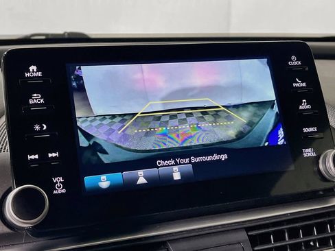 Used 2022 Honda Accord Sport image 12