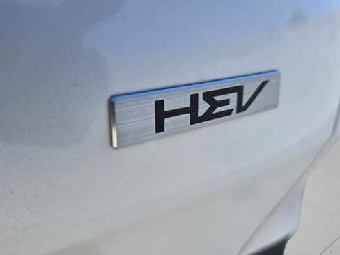 Used 2025 Kia Sportage LX image 26