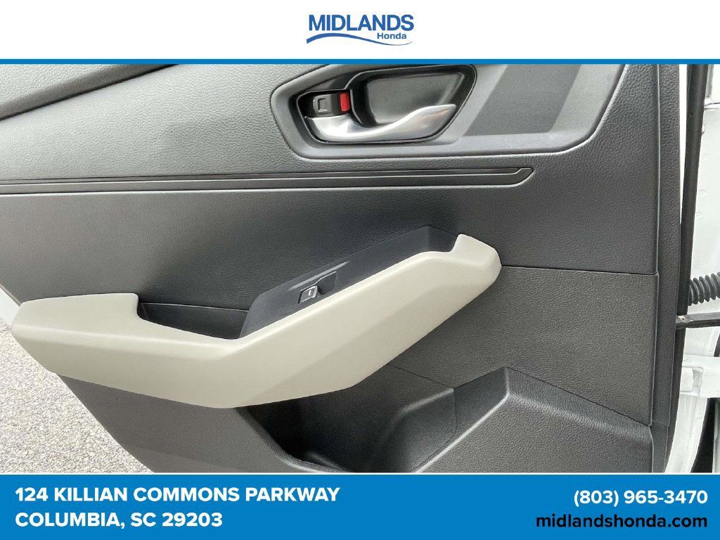 Used 2023 Honda Accord EX image 11