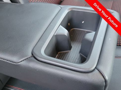 Certified 2026 Nissan Kicks SR FWD image 20