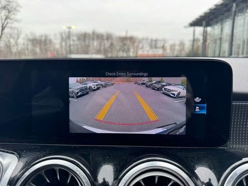 Certified 2022 Mercedes-Benz GLB 250 GLB 250 image 24