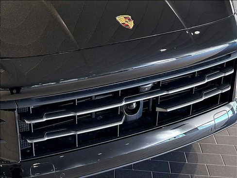 New 2026 Porsche Cayenne AWD/4WD image 30