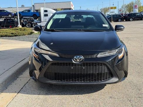 Used 2021 Toyota Corolla LE image 8