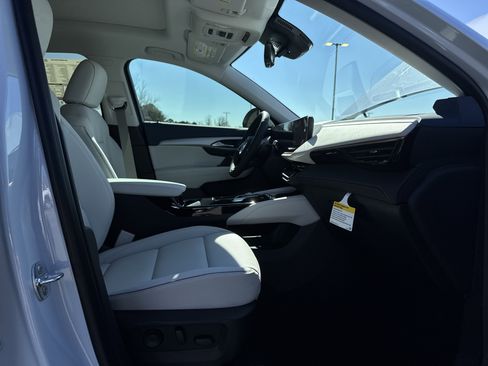 New 2026 Buick Envision Avenir image 30