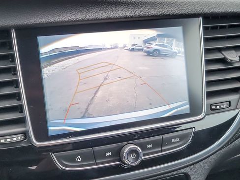 Certified 2019 Buick Encore Preferred w/ Safety Package image 13