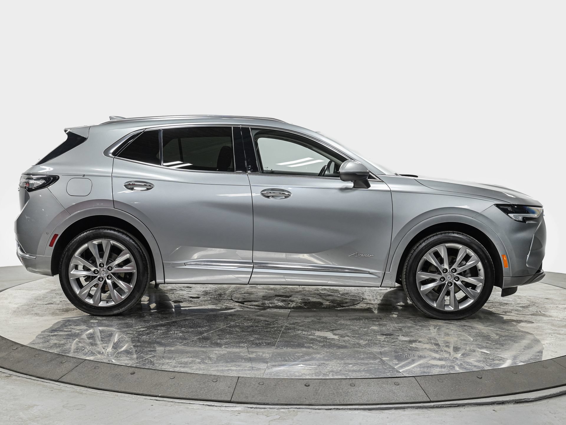 Used 2023 Buick Envision Avenir AWD/4WD image 8