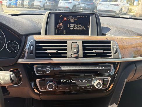 Used 2016 BMW 340i Sedan image 22