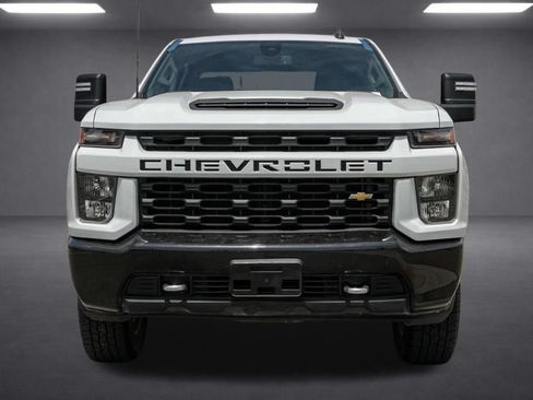 Used 2022 Chevrolet Silverado 2500 Custom w/ Custom Value Package AWD/4WD image 10