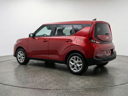 Used 2025 Kia Soul LX w/ LX Technology Package image 6