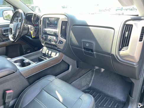 Used 2018 GMC Sierra 1500 Denali w/ Denali Ultimate Package image 25