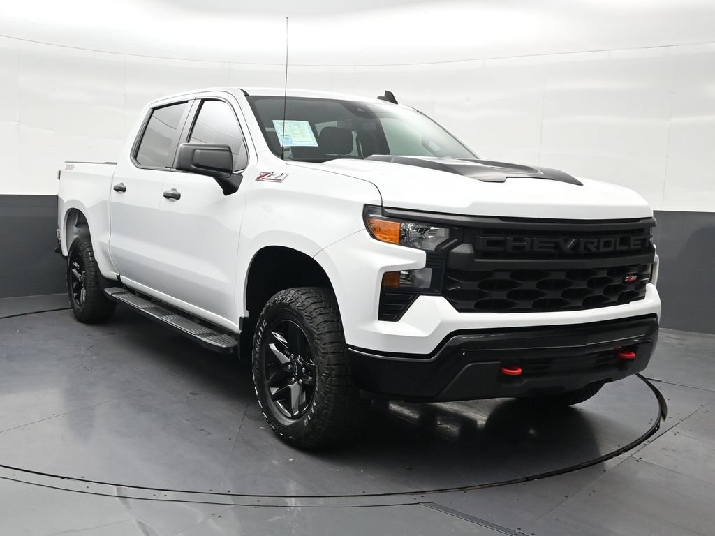 Used 2024 Chevrolet Silverado 1500 Custom Trail Boss AWD/4WD image 8