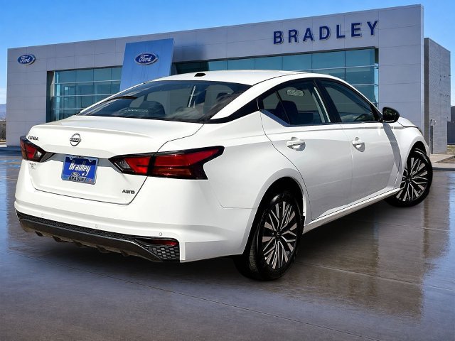 Used 2026 Nissan Altima 2.5 SV AWD/4WD image 7