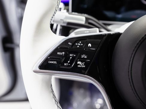 Used 2024 Mercedes-Benz Maybach S 680 4MATIC image 11