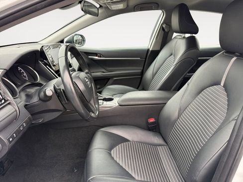 Certified 2024 Toyota Camry SE image 9