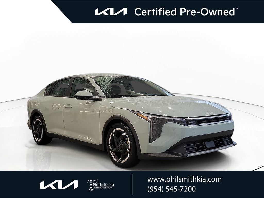 Certified 2025 Kia K4 EX FWD image 1