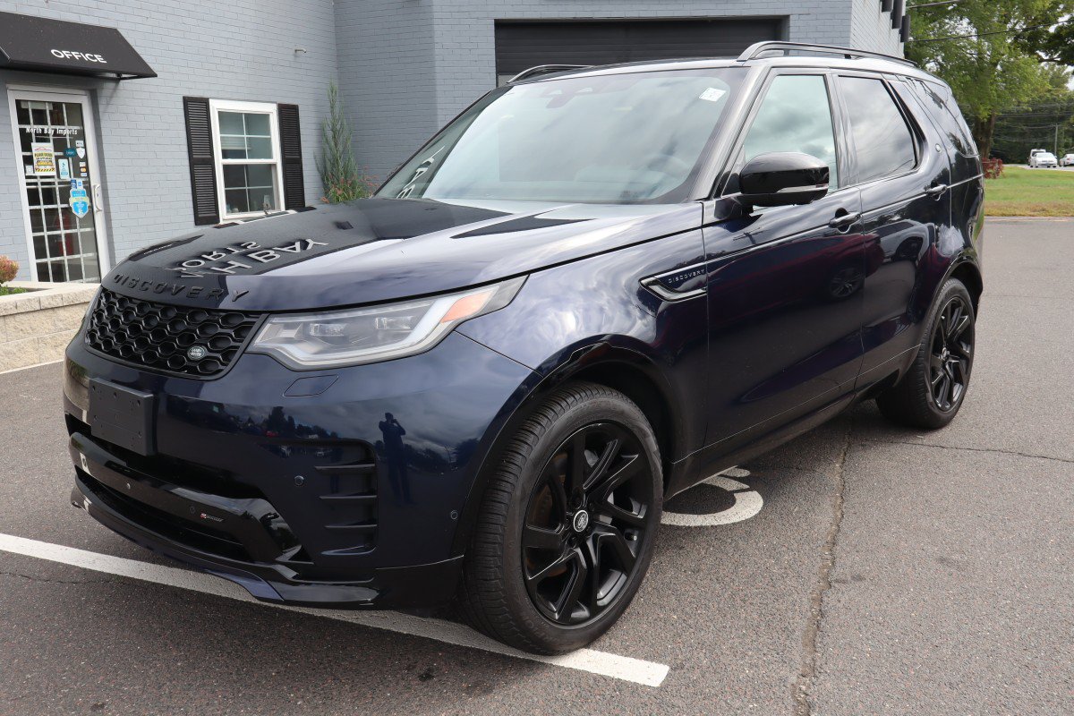 Used 2023 Land Rover Discovery S R-Dynamic AWD/4WD image 2