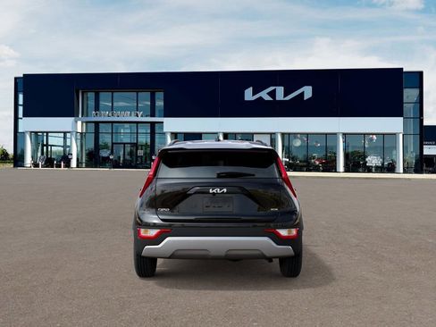 New 2026 Kia Niro EX image 5