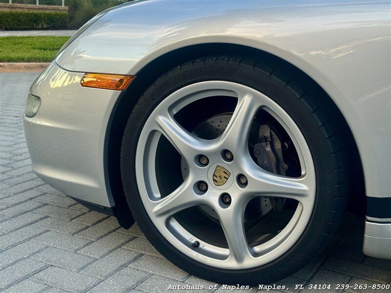 Used 2005 Porsche 911 Carrera RWD image 16