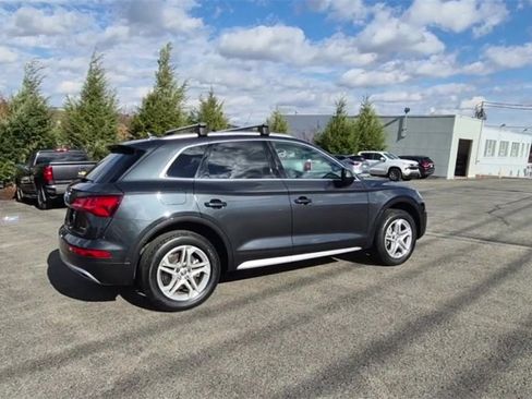 Used 2019 Audi Q5 2.0T Premium image 9