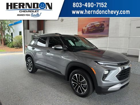 New 2026 Chevrolet TrailBlazer LT image 1