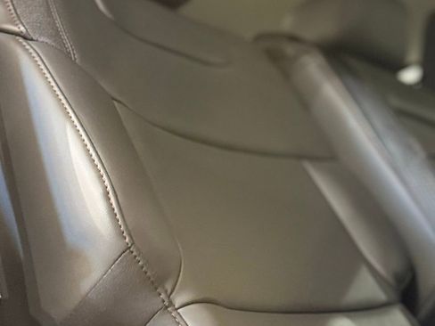 Used 2025 Ford Explorer Active w/ Active Comfort Package image 77