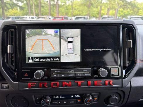 Used 2025 Nissan Frontier Pro-X w/ Pro Convenience Package RWD image 14