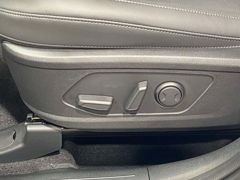 New 2026 Kia Sorento S AWD/4WD image 17