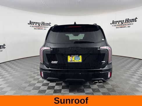 Used 2025 Kia Telluride SX Prestige X-Line image 8