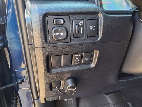 Used 2022 Toyota 4Runner TRD Off-Road image 21