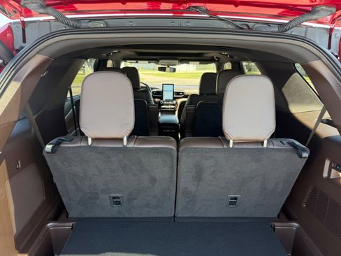 Used 2022 Ford Explorer King Ranch w/ Premium Technology Package AWD/4WD image 94