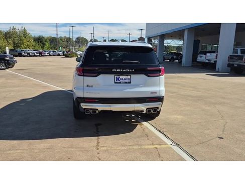 New 2026 GMC Acadia Denali w/ Super Cruise Package image 7