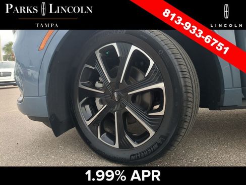 Certified 2025 Lincoln Nautilus Reserve AWD/4WD image 33