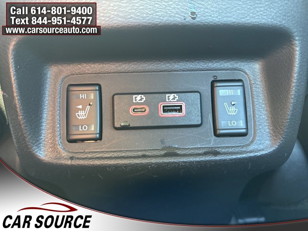 Used 2023 Nissan Maxima SL FWD image 37