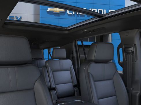 New 2026 Chevrolet Suburban RST image 24
