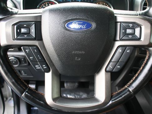 Used 2016 Ford F150 Limited w/ Trailer Tow Package image 12