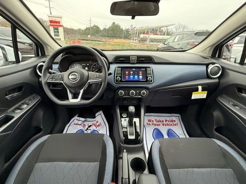 New 2025 Nissan Versa SV w/ Trunk Package FWD image 16