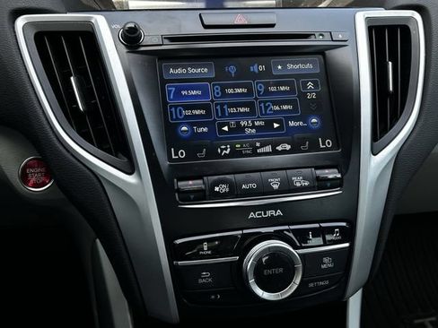 Used 2017 Acura TLX FWD image 20