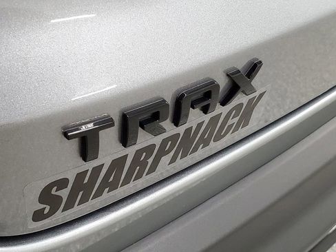 Certified 2025 Chevrolet Trax RS w/ Driver Confidence Package image 25