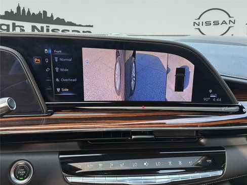 Used 2023 Cadillac Escalade ESV Premium Luxury AWD/4WD image 30