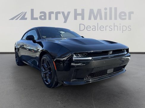 New 2025 Dodge Charger R/T w/ Quick Order Package 25M R/T image 2