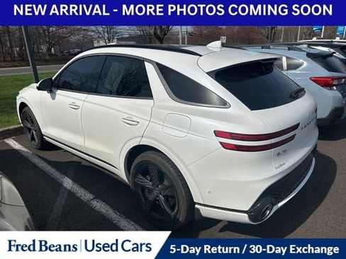 Used 2023 Genesis GV70 2.5T w/ Sport Prestige Package image 6