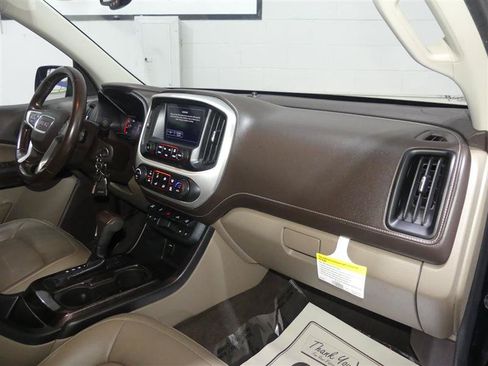 Used 2016 GMC Canyon SLT w/ Driver Alert Package AWD/4WD image 22