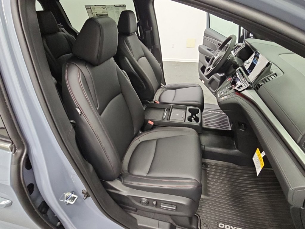 New 2027 Honda Odyssey Sport-L image 39
