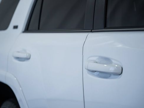 Used 2023 Toyota 4Runner SR5 Premium w/ Moonroof Package RWD image 14
