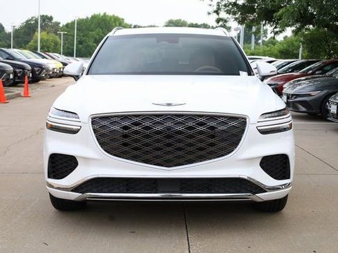 New 2026 Genesis GV70 2.5T Advanced image 3