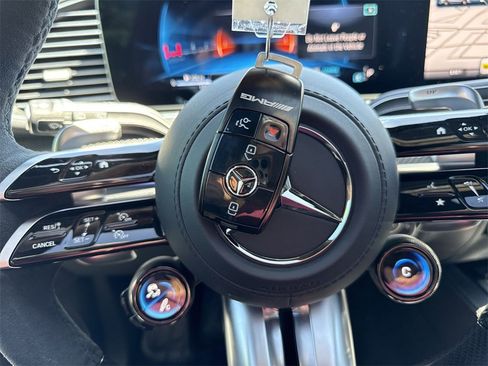 New 2025 Mercedes-Benz GLE 53 AMG 4MATIC image 33