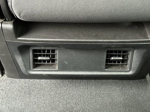 Used 2019 Chevrolet Silverado 1500 Custom Trail Boss w/ Custom Convenience Package image 19