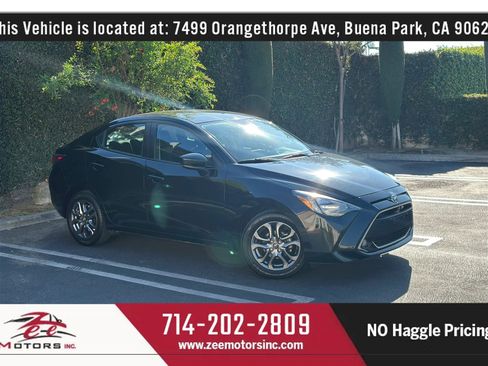 Used 2019 Toyota Yaris LE image 1